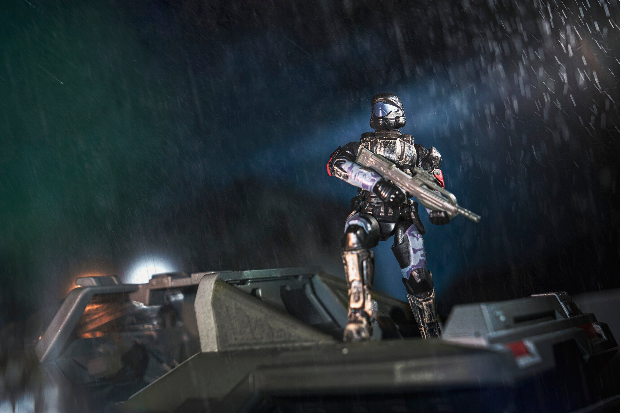 Halo ODST - Deluxe 4-Inch Articulated Figure with Battle Rifle