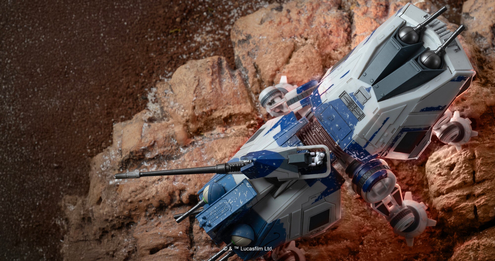 STAR WARS™ Micro Galaxy Squadron AT-TE (104th Battalion)